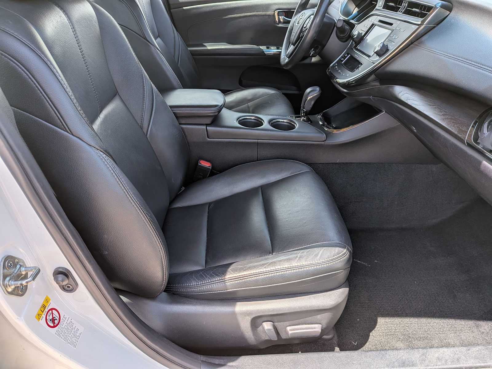 Thumbnail: 2018 Toyota Avalon - 21