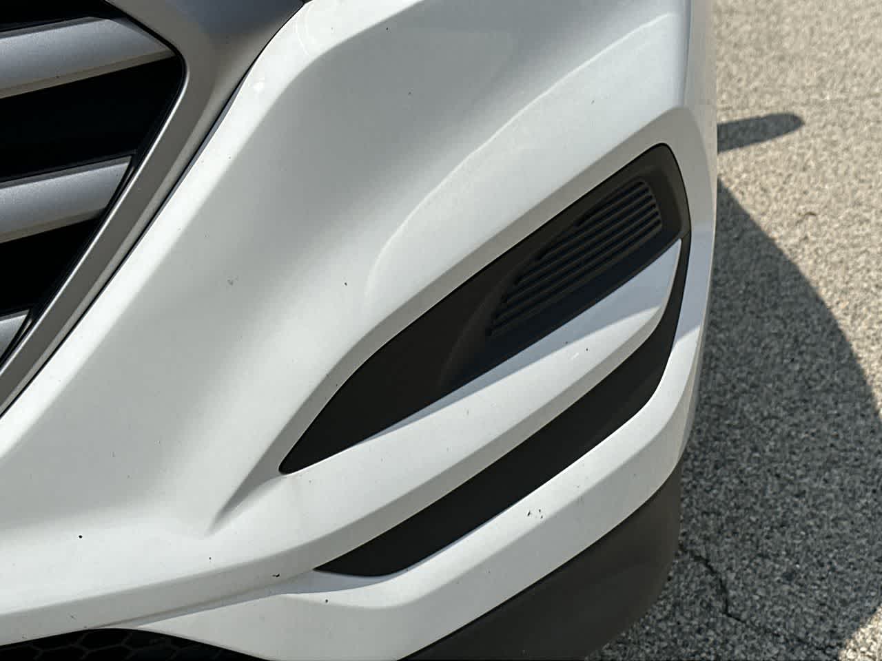 Thumbnail: 2018 Hyundai Tucson - 17