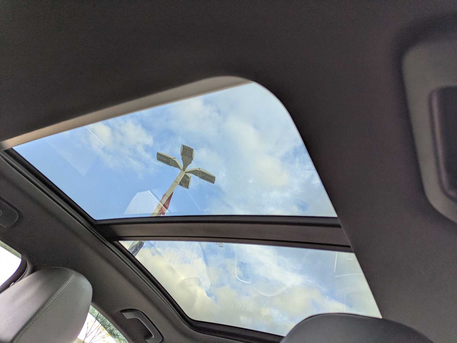 Thumbnail: 2016 Audi Q3 - 21