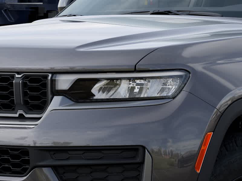 Thumbnail: 2026 Jeep Grand Cherokee L - 10