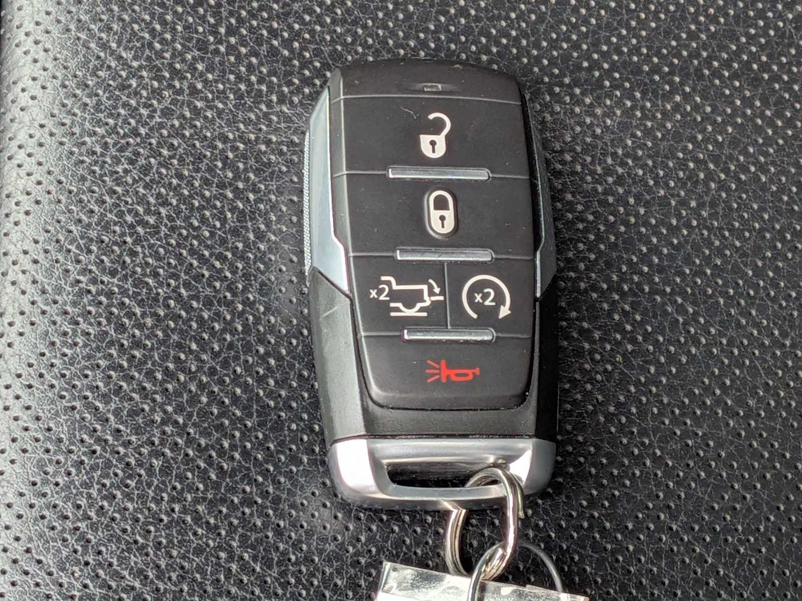 Thumbnail: 2023 RAM 1500 - 36