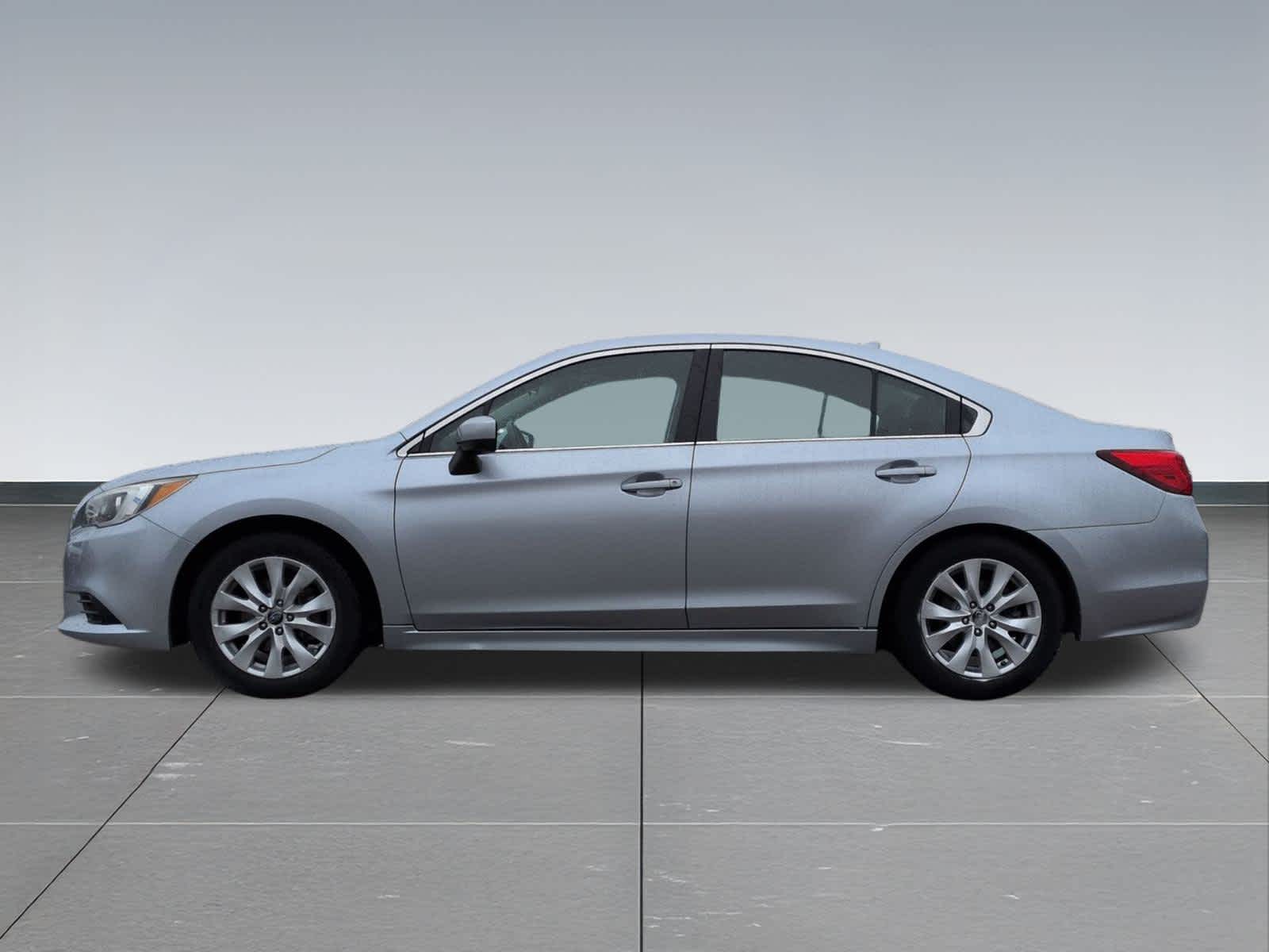 Thumbnail: 2017 Subaru Legacy - 3