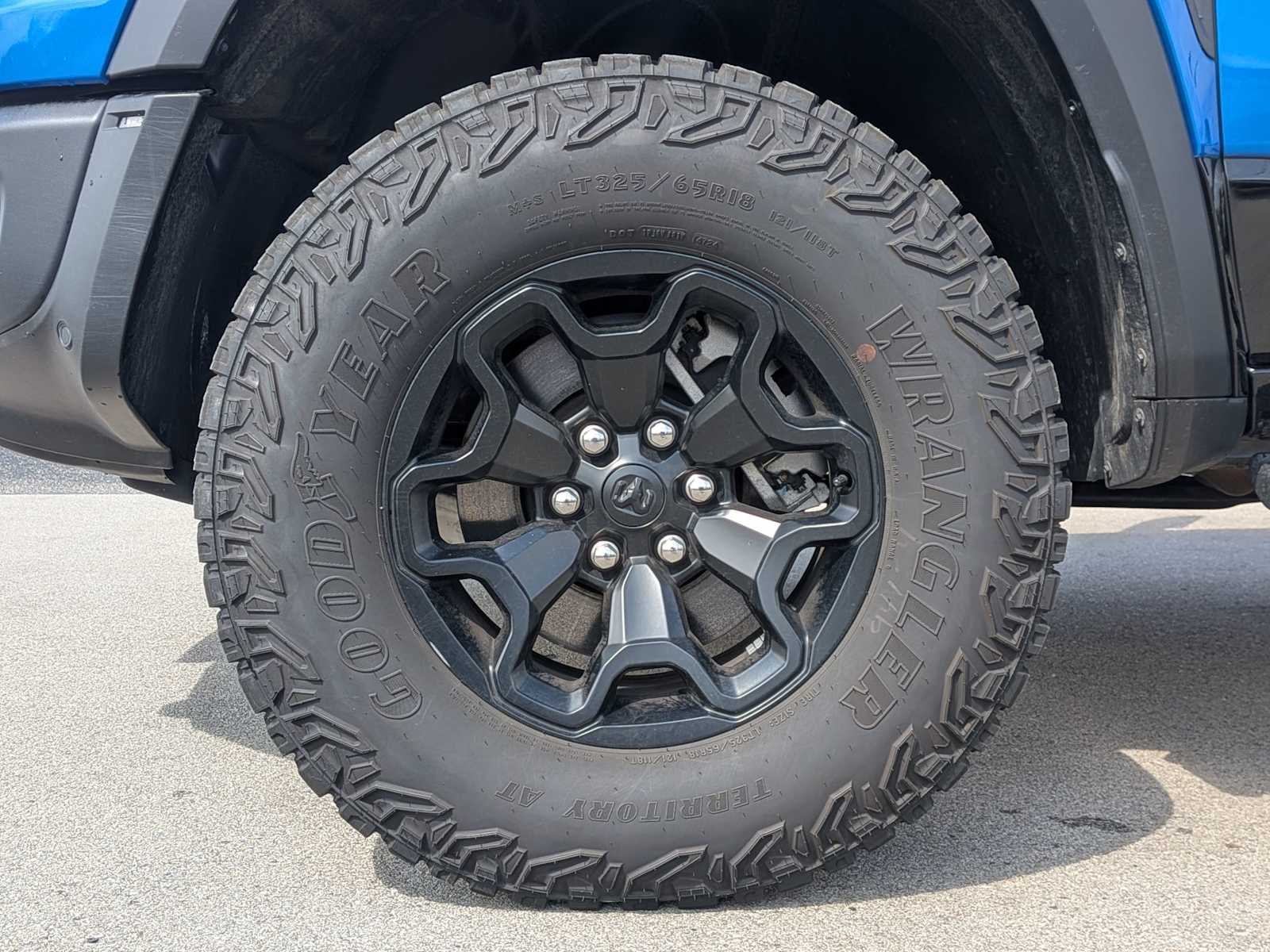Thumbnail: 2025 RAM 1500 - 13