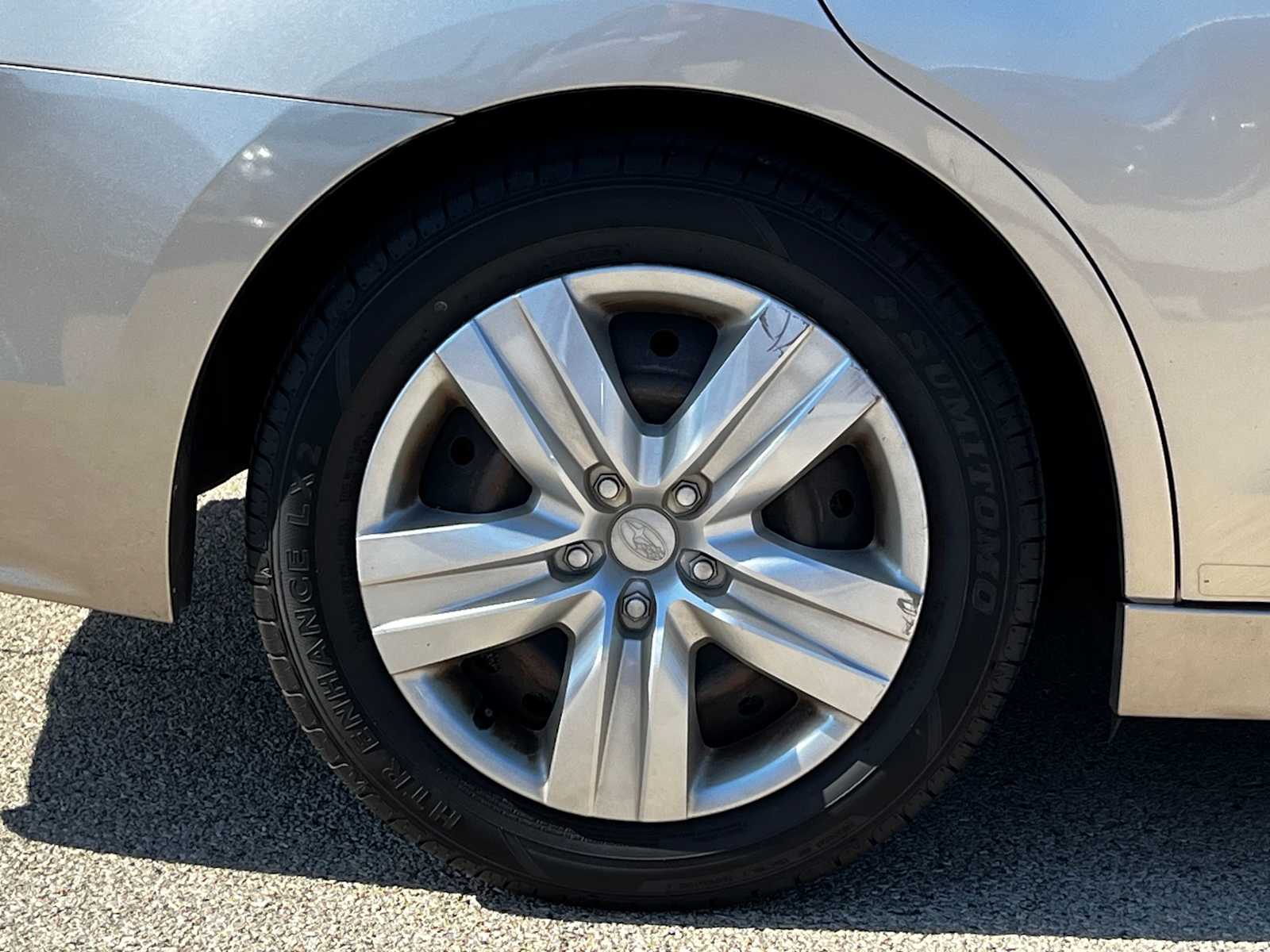 Thumbnail: 2015 Subaru Legacy - 12