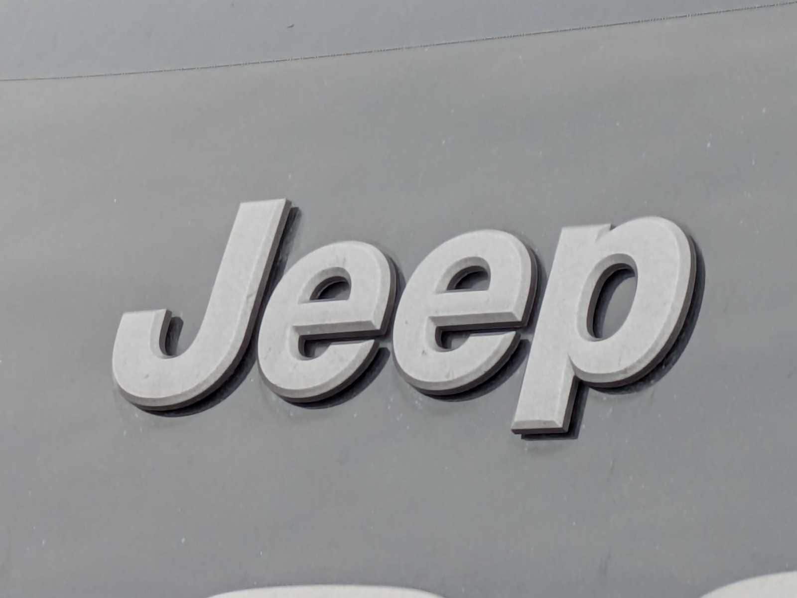 Thumbnail: 2014 Jeep Cherokee - 12