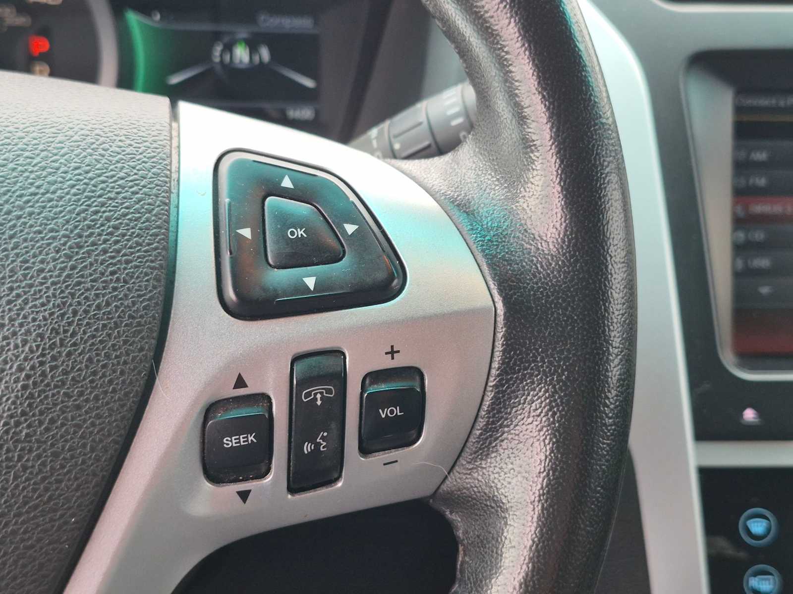 Thumbnail: 2015 Ford Explorer - 26