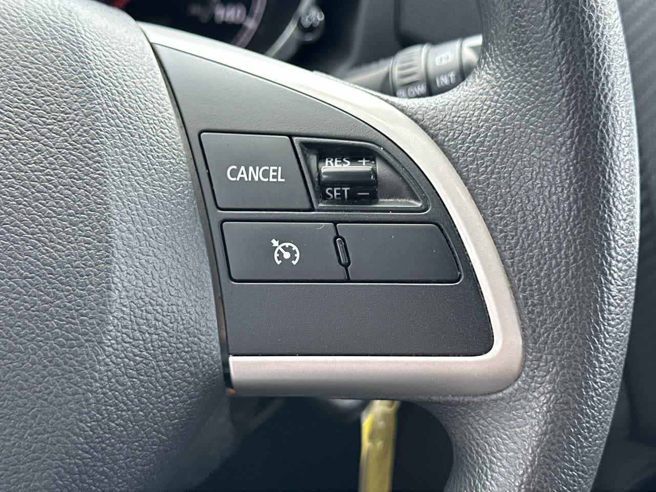 Thumbnail: 2018 Mitsubishi Outlander Sport - 20