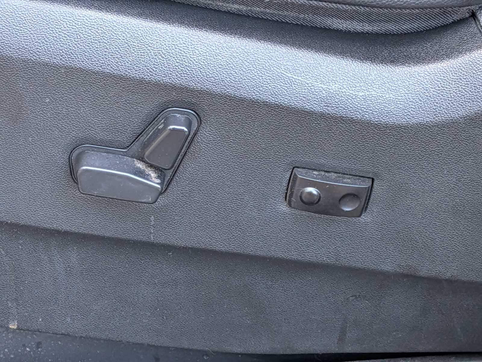 Thumbnail: 2019 Dodge Grand Caravan - 15