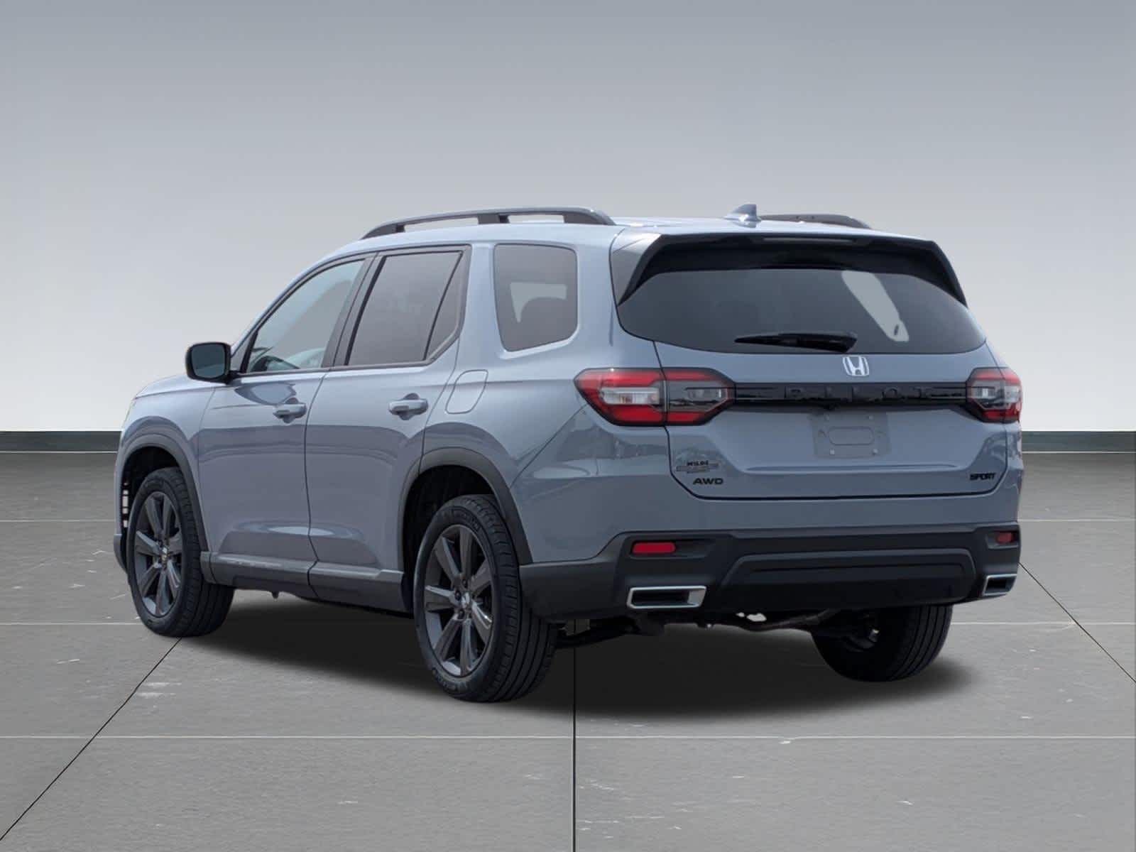 Thumbnail: 2023 Honda Pilot - 3