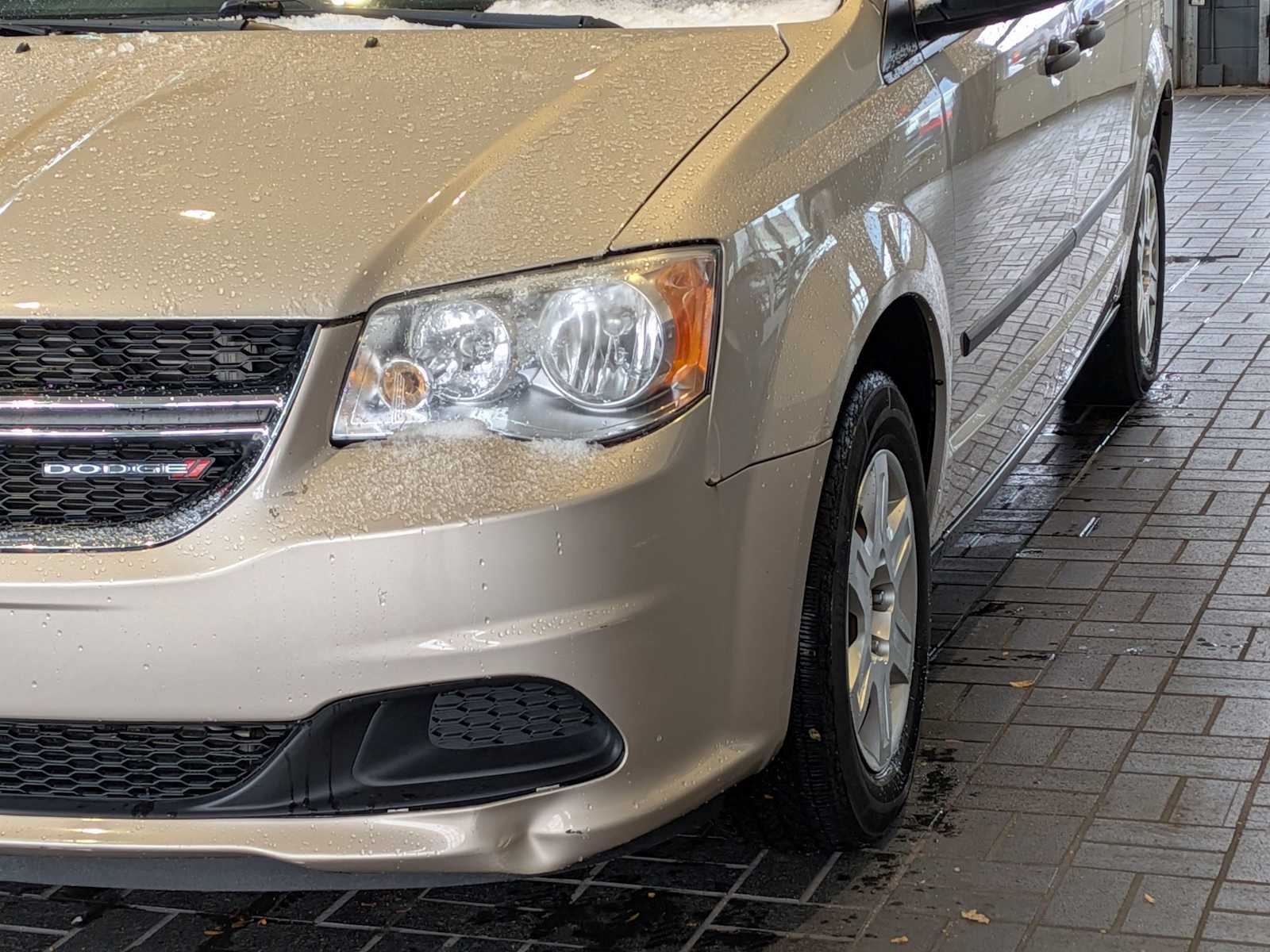 Thumbnail: 2013 Dodge Grand Caravan - 10