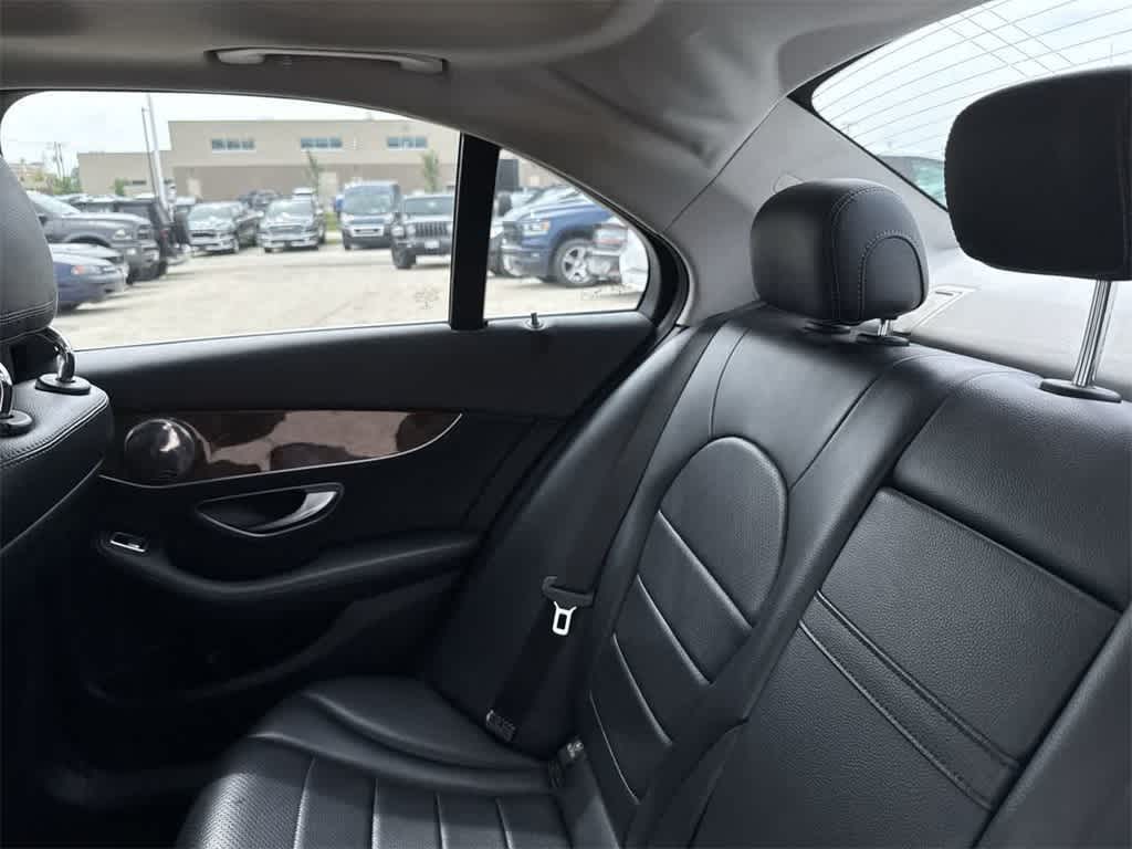 Thumbnail: 2017 Mercedes-Benz C-Class - 15