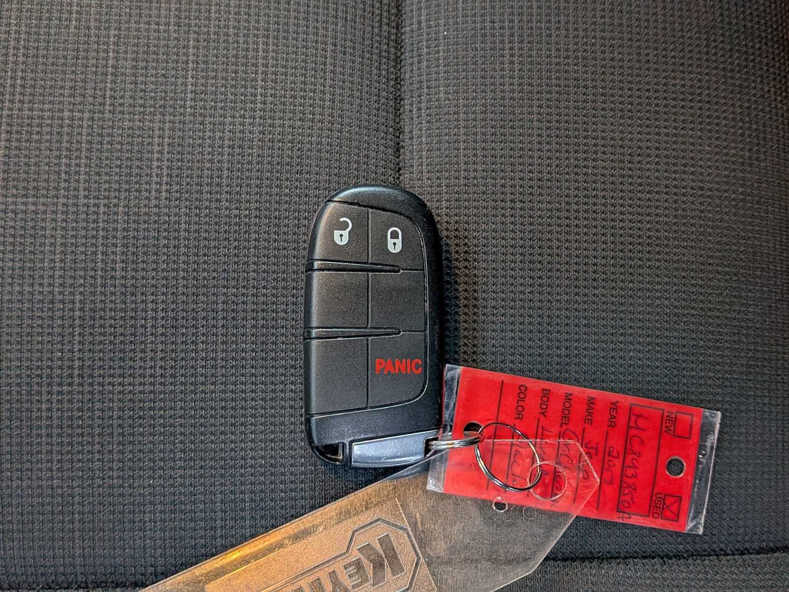 Thumbnail: 2017 Jeep Grand Cherokee - 29