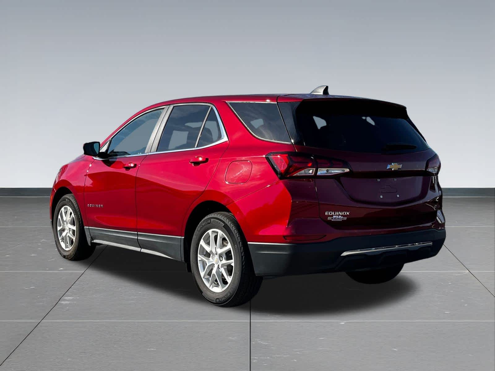 Thumbnail: 2023 Chevrolet Equinox - 4