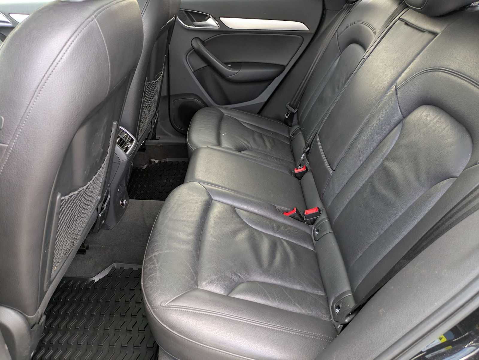 Thumbnail: 2016 Audi Q3 - 19