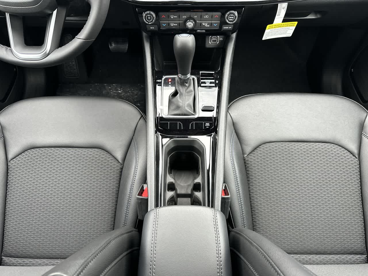 Thumbnail: 2025 Jeep Compass - 20
