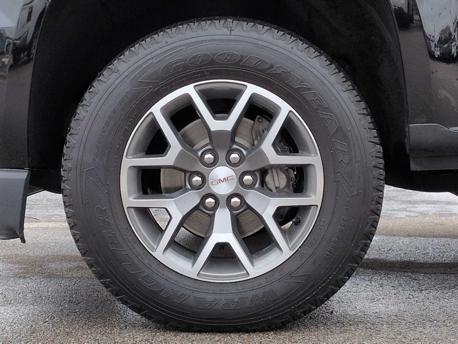 Thumbnail: 2018 GMC Canyon - 12