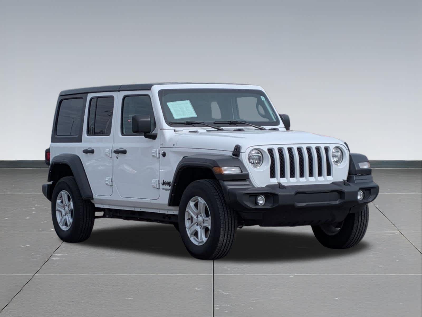 Thumbnail: 2022 Jeep Wrangler - 7
