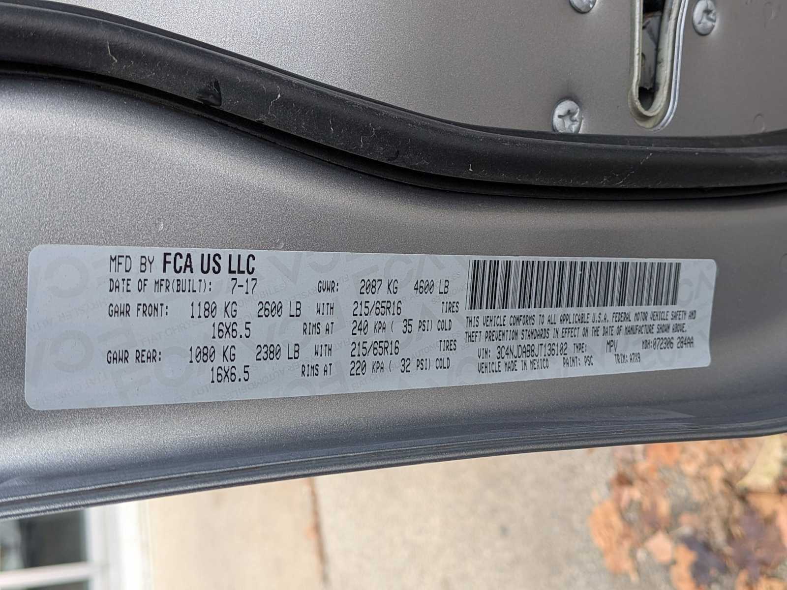 Thumbnail: 2018 Jeep Compass - 27