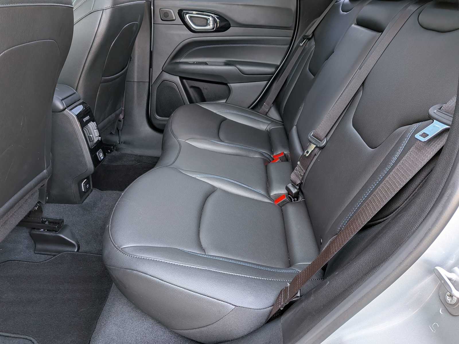 Thumbnail: 2025 Jeep Compass - 19