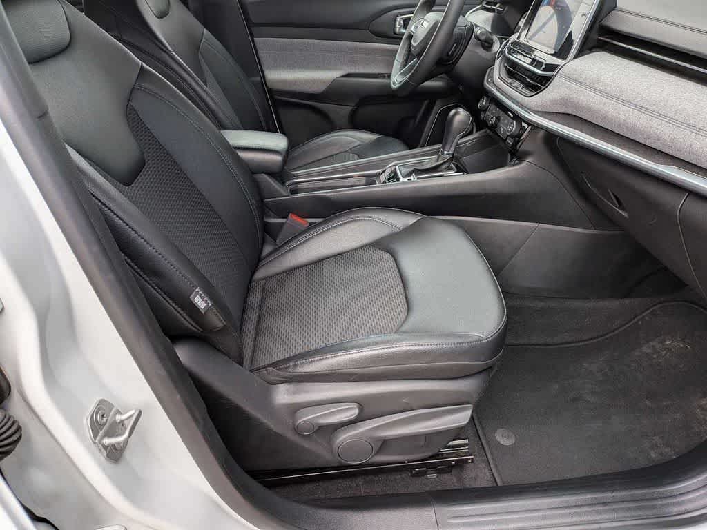 2025 Jeep Compass Latitude - Photo 16