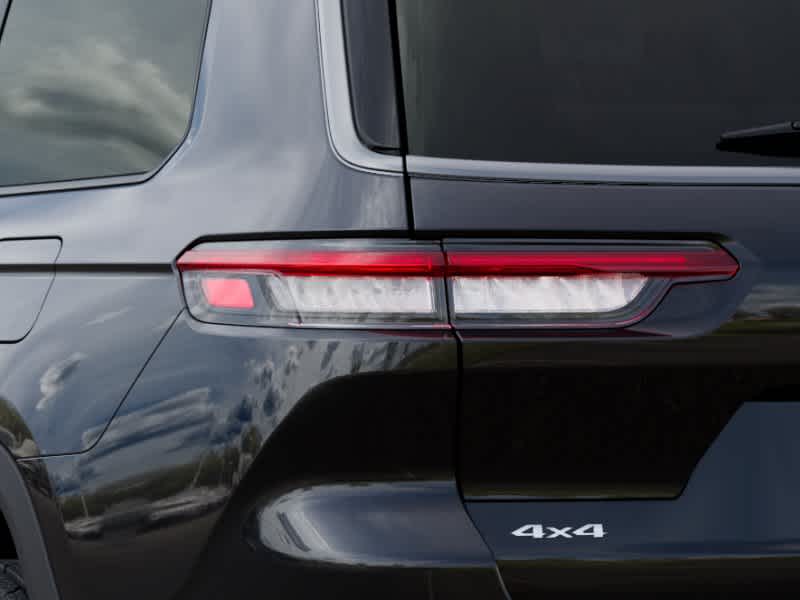 Thumbnail: 2026 Jeep Grand Cherokee L - 9