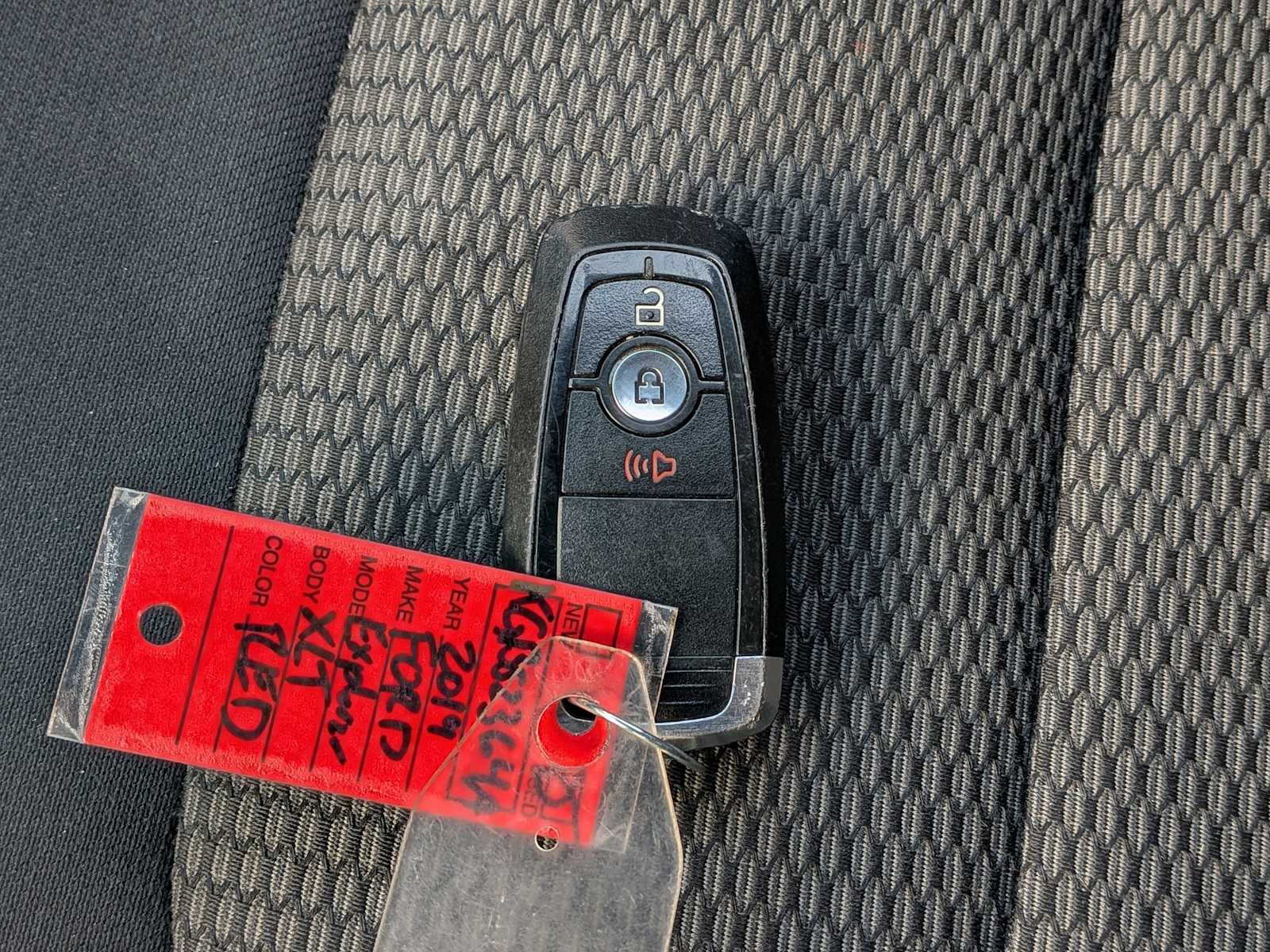 Thumbnail: 2019 Ford Explorer - 33