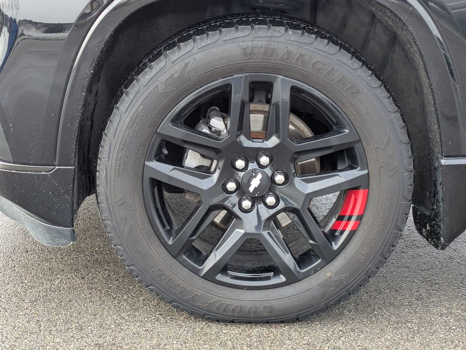 Thumbnail: 2019 Chevrolet Traverse - 13