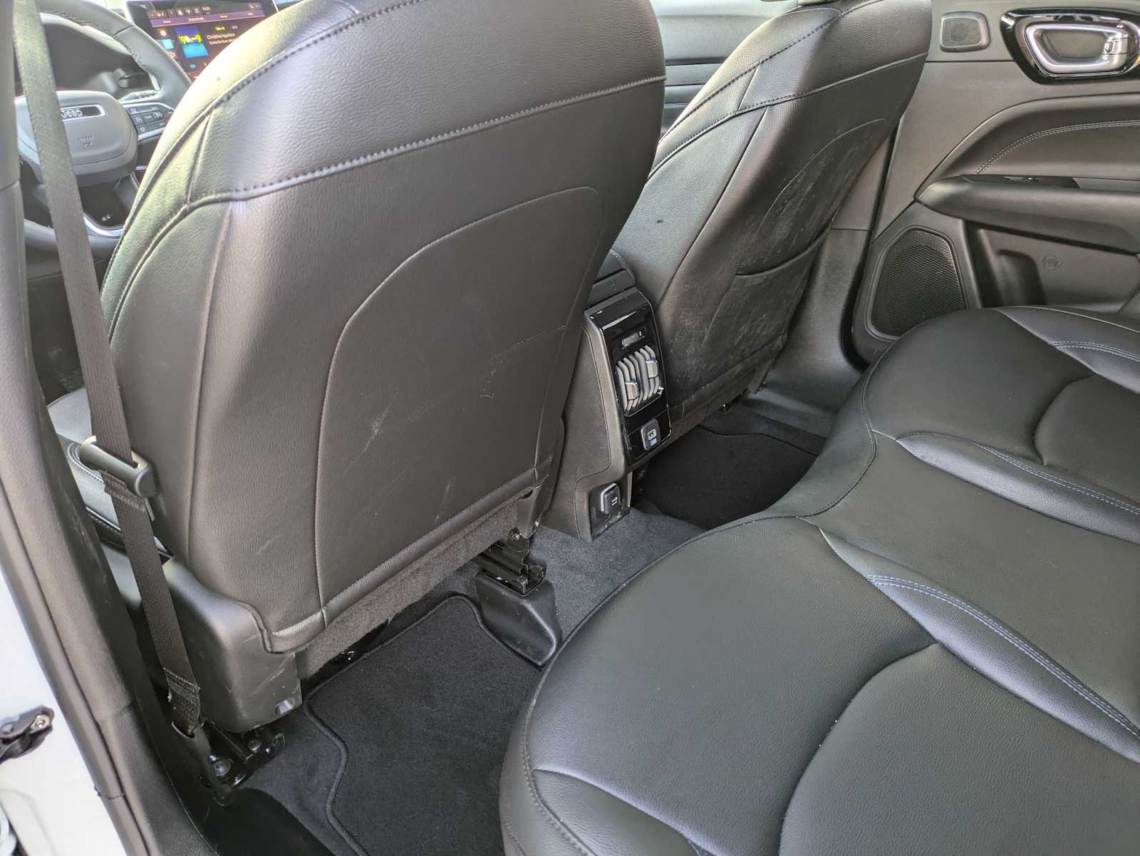 Thumbnail: 2025 Jeep Compass - 16