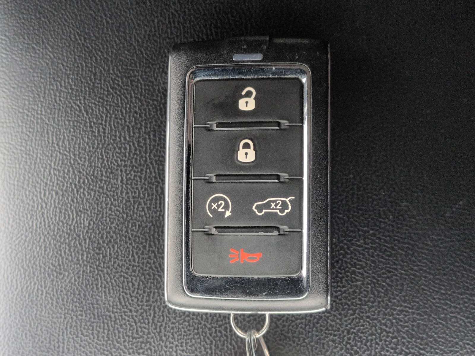 Thumbnail: 2022 Jeep Grand Cherokee - 35