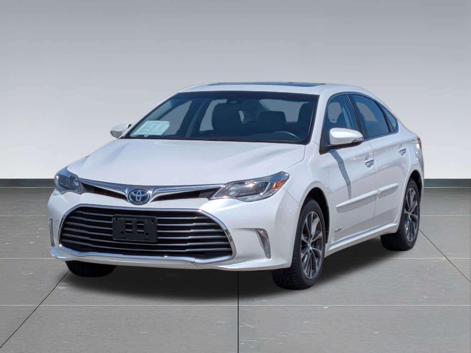 Thumbnail: 2018 Toyota Avalon - 9