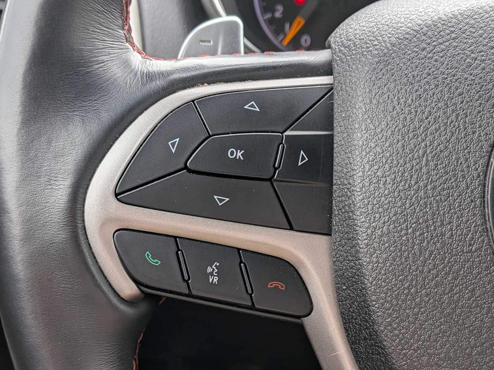 Thumbnail: 2018 Jeep Grand Cherokee - 22
