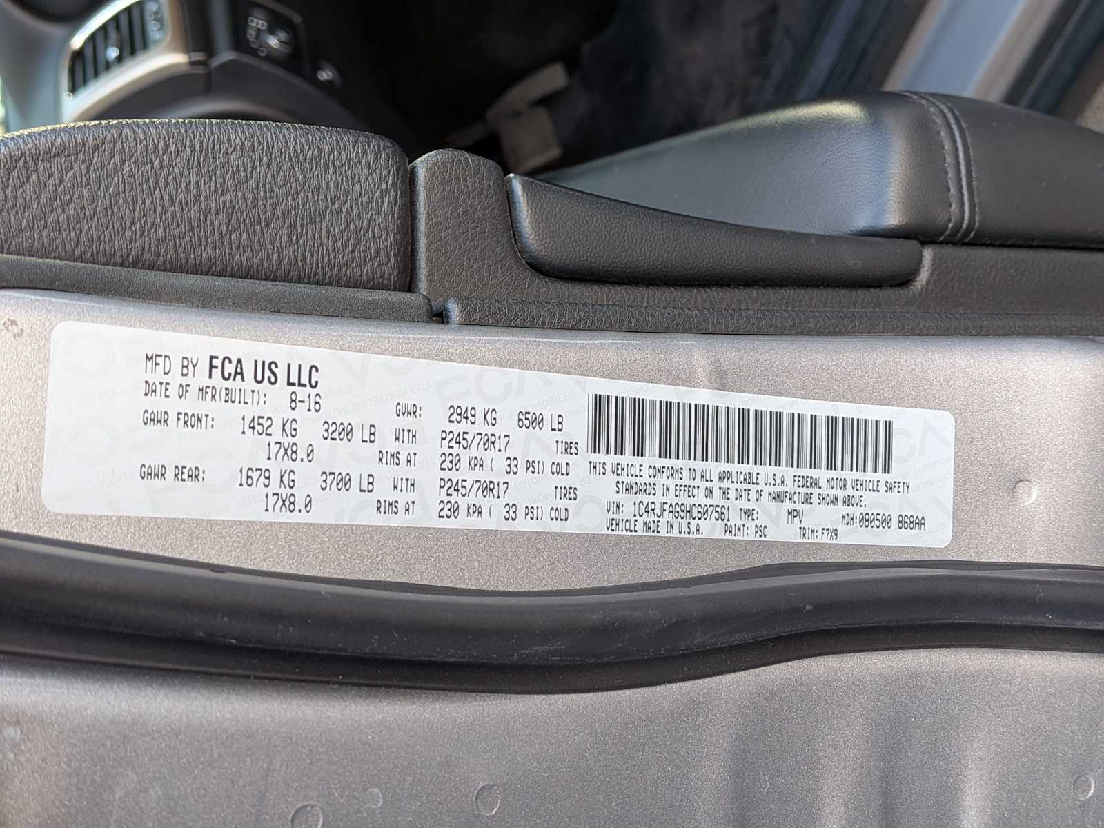 Thumbnail: 2017 Jeep Grand Cherokee - 34