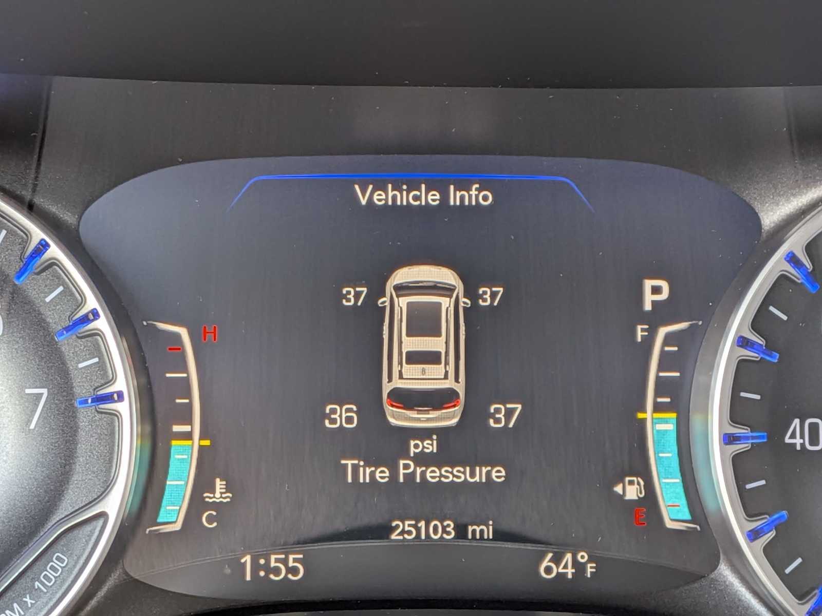 Thumbnail: 2023 Chrysler Pacifica - 30