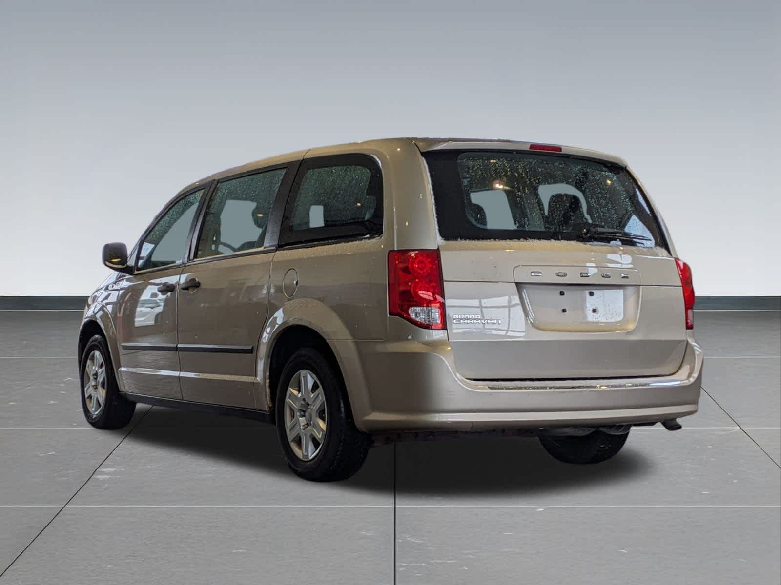 Thumbnail: 2013 Dodge Grand Caravan - 4