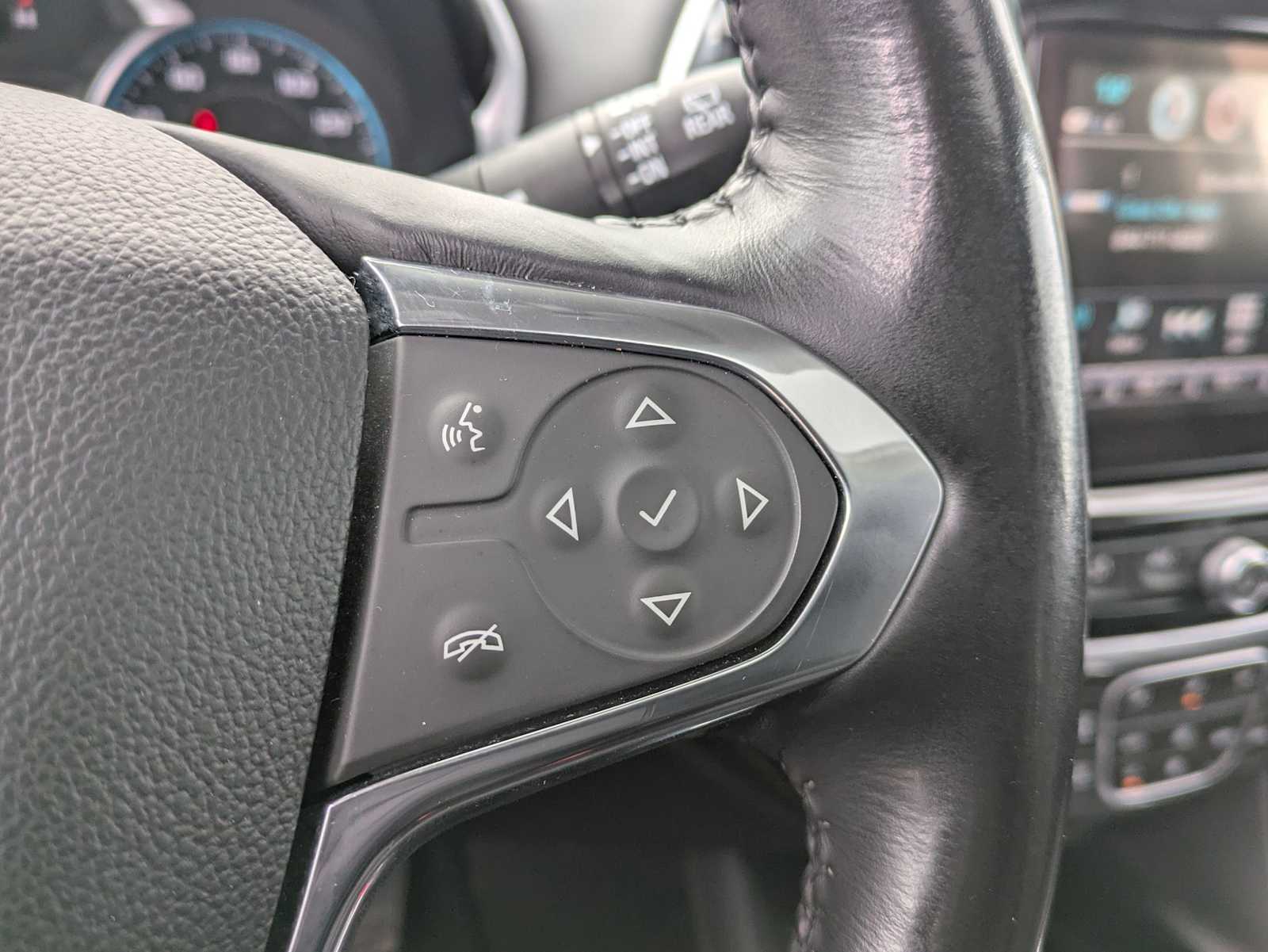 Thumbnail: 2019 Chevrolet Traverse - 25