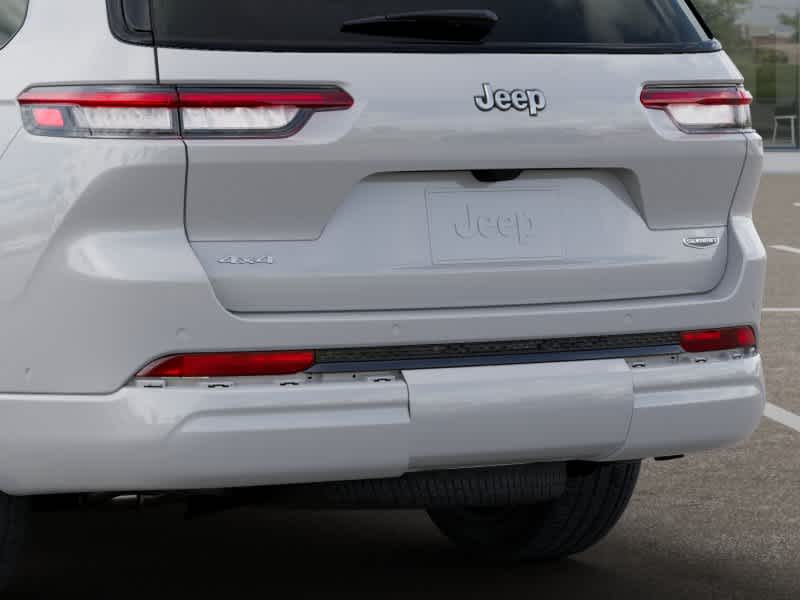 Thumbnail: 2026 Jeep Grand Cherokee L - 13