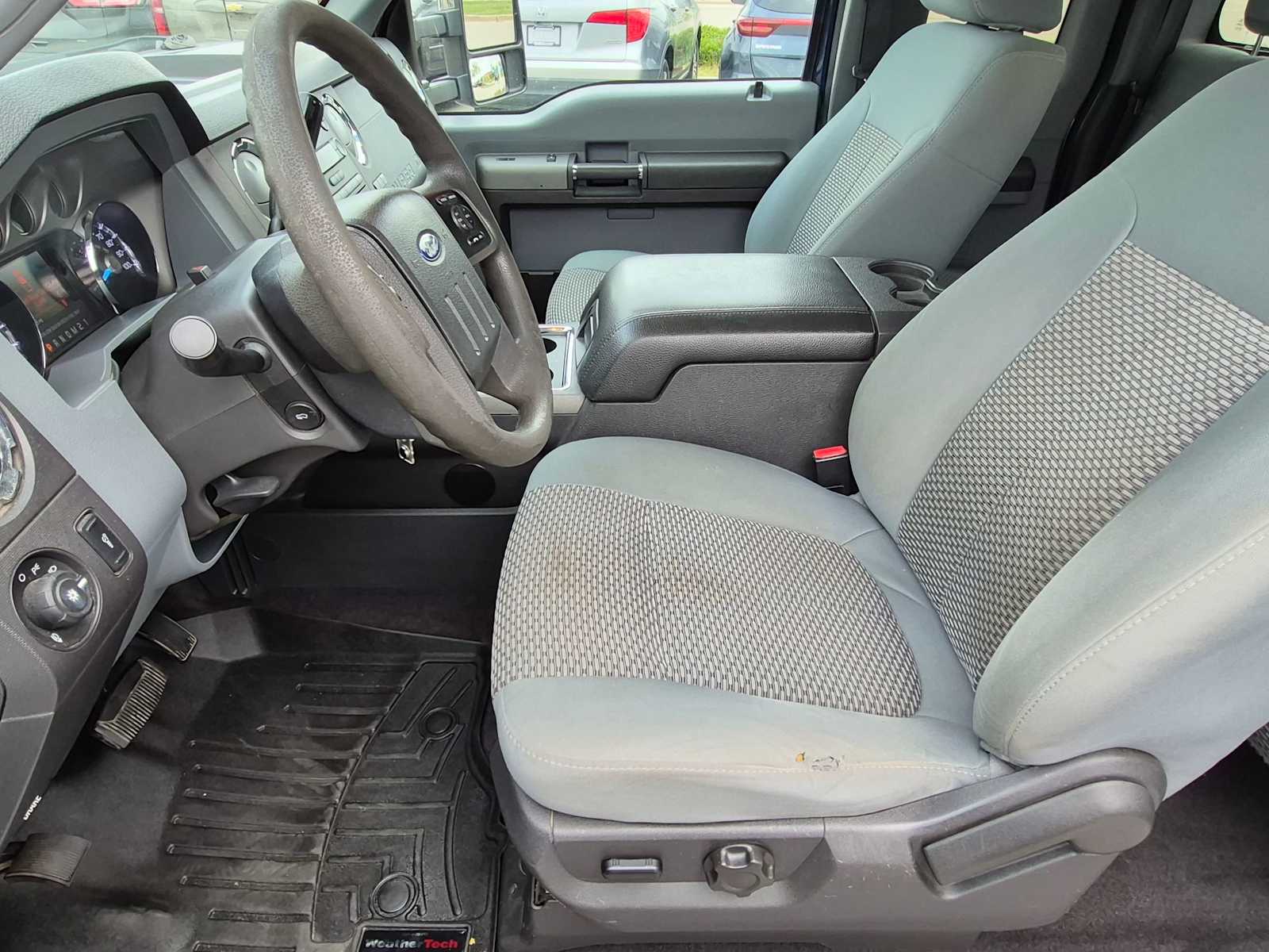 Thumbnail: 2011 Ford F-250 - 14