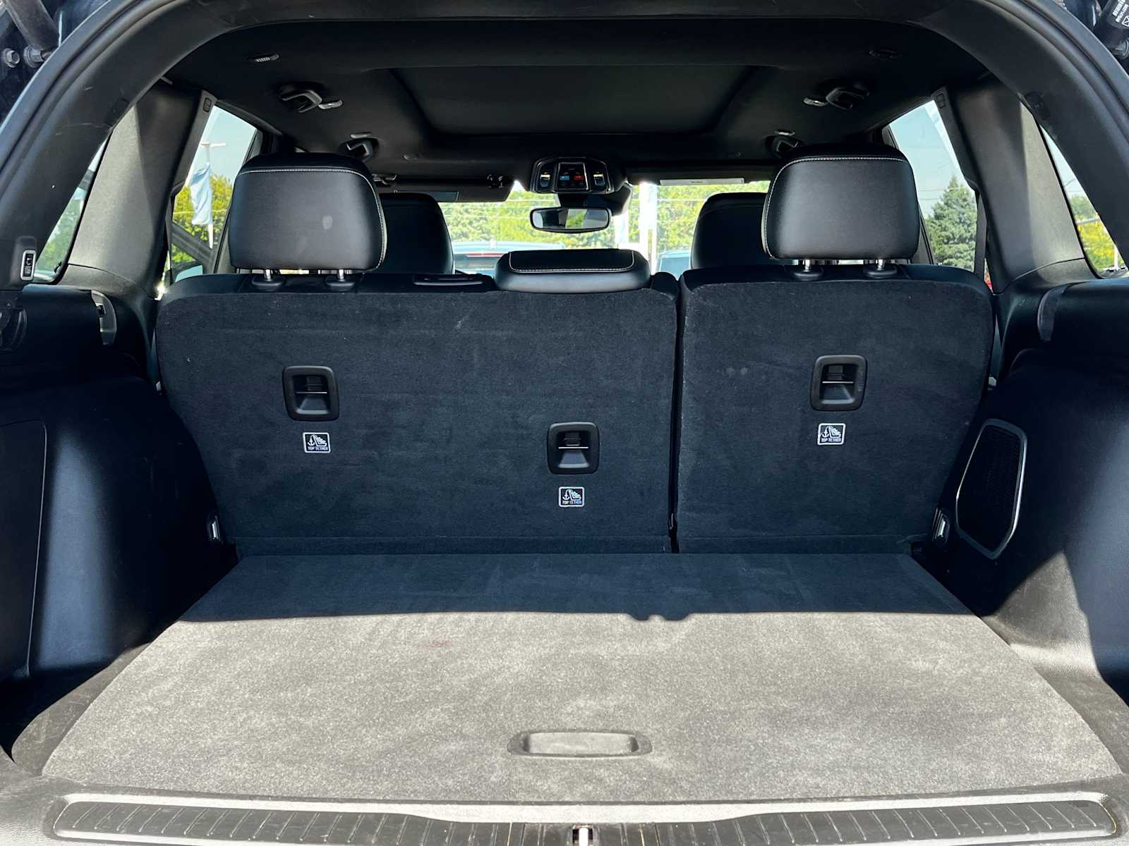 Thumbnail: 2024 Jeep Grand Cherokee - 31