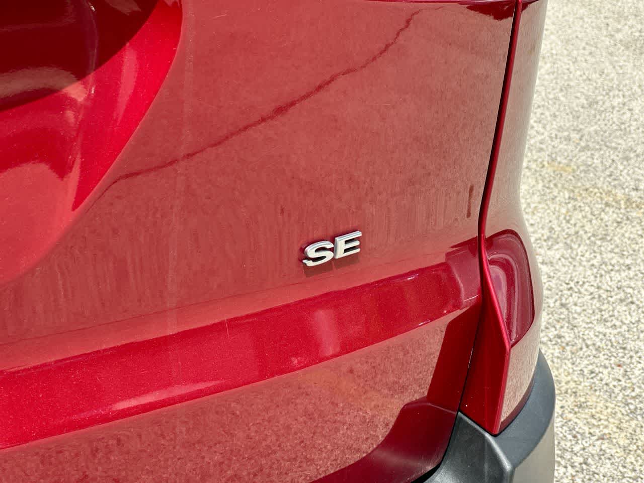 2021 Ford EcoSport SE 26