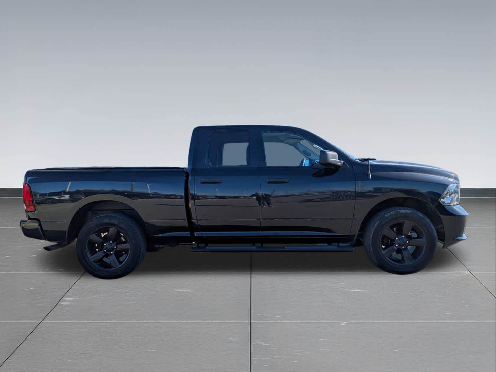 2017 Ram 1500 Express photo 4