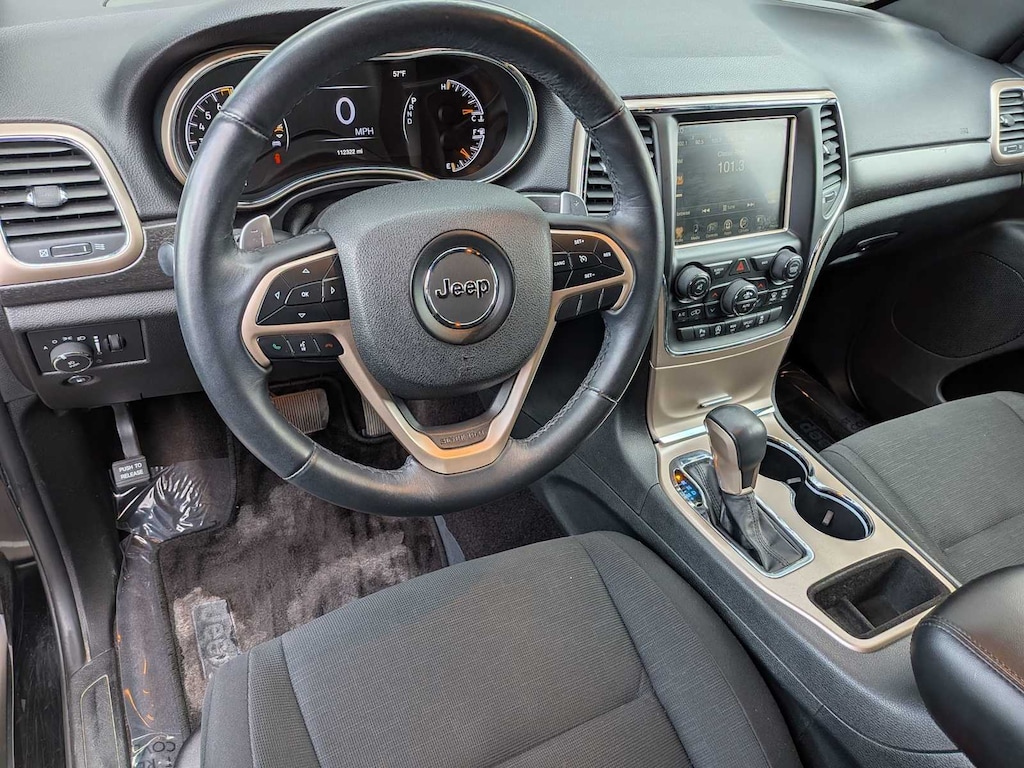 Used 2017 Jeep Grand Cherokee Laredo 4x4 SUV