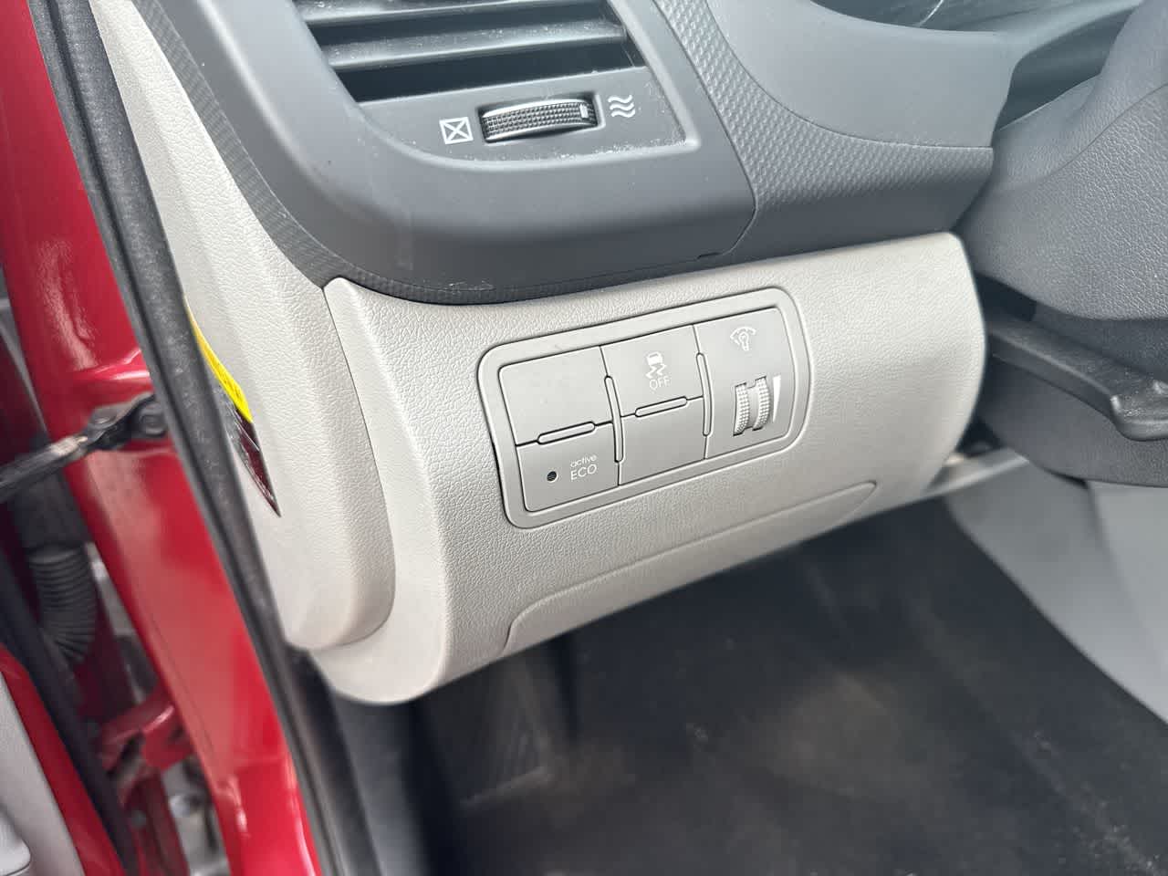 2015 Hyundai Accent GLS 18