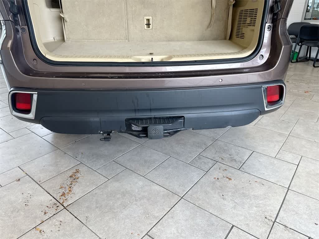 Thumbnail: 2018 Toyota Highlander - 38