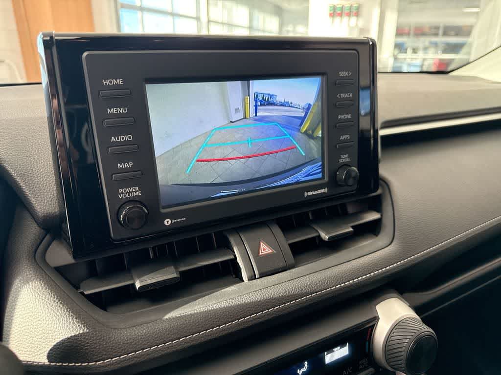 Thumbnail: 2020 Toyota RAV4 - 29