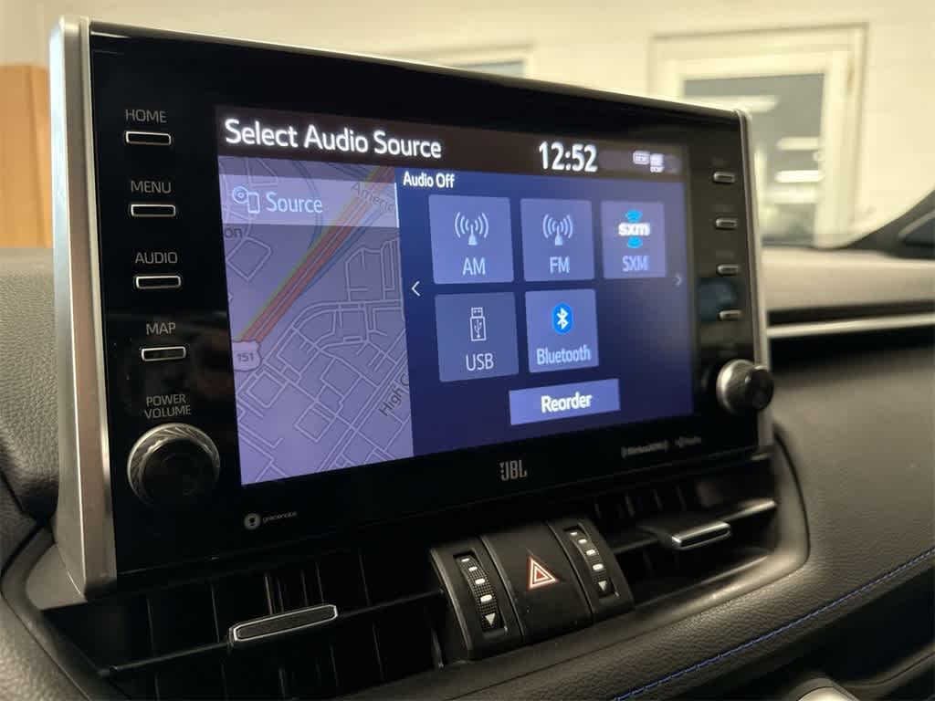 Thumbnail: 2022 Toyota RAV4 - 32