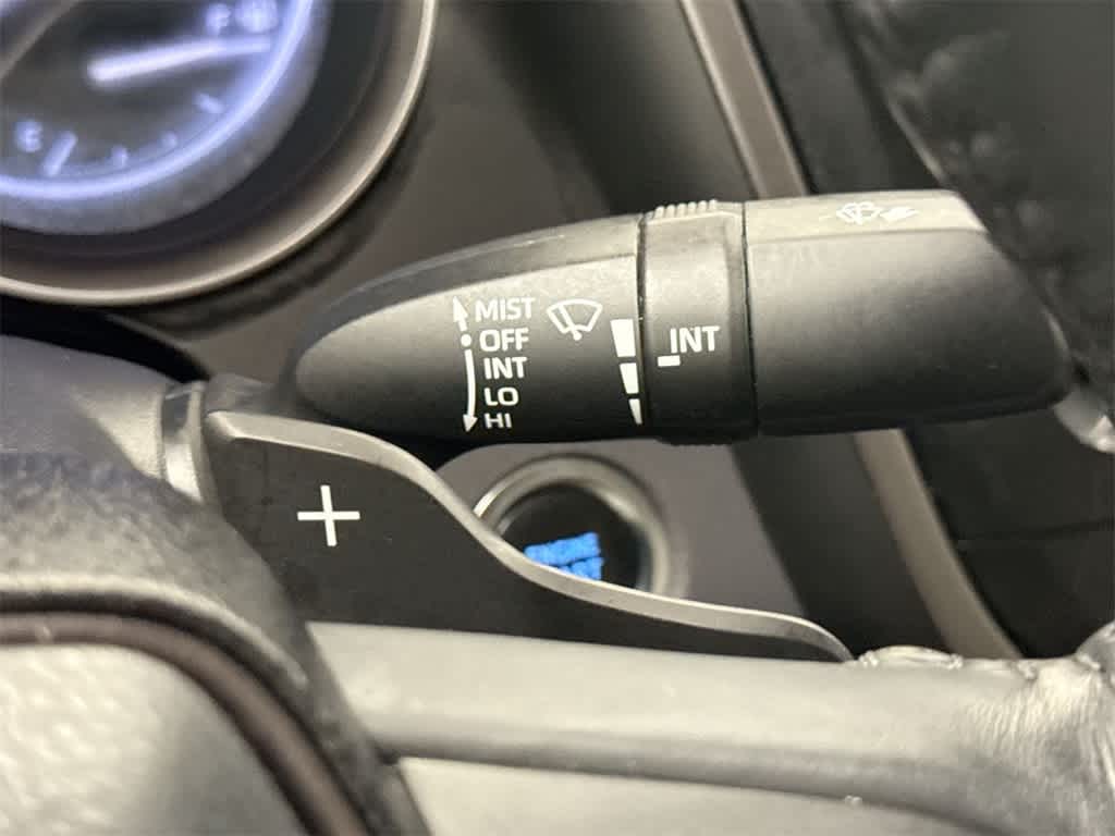 Thumbnail: 2022 Toyota Camry - 27