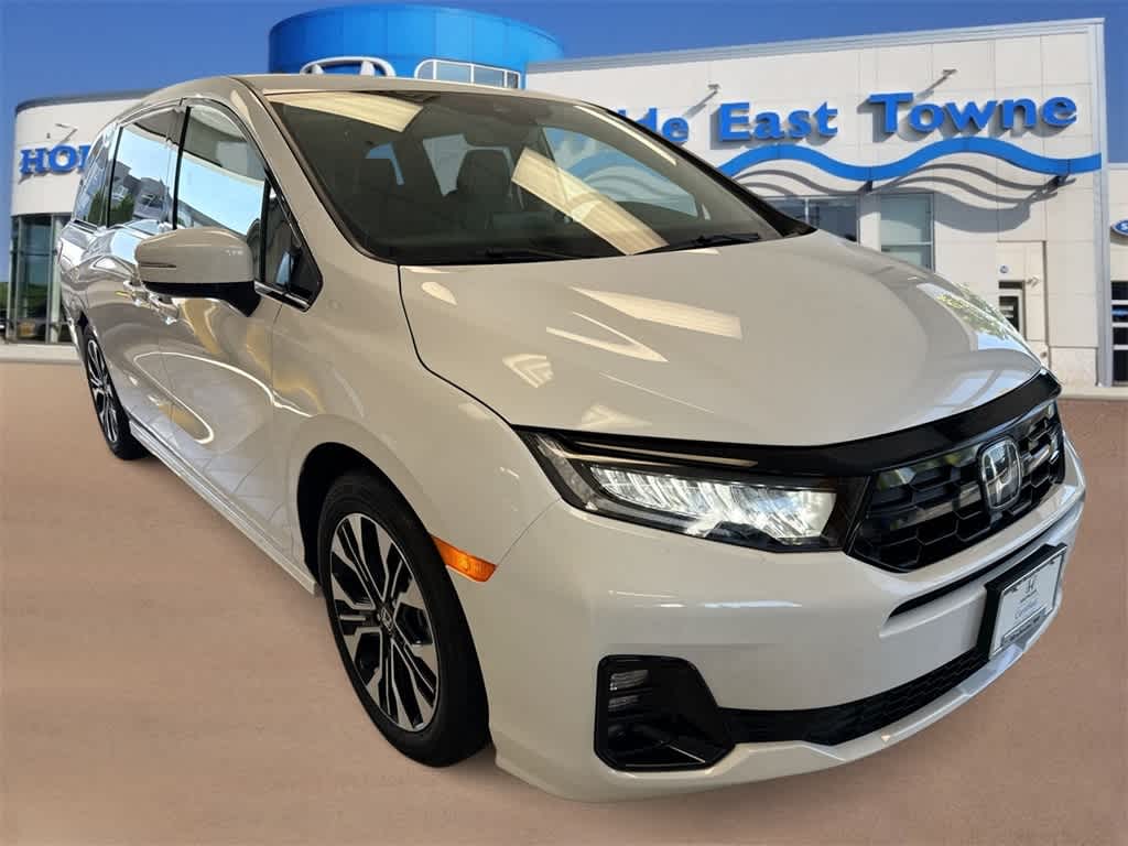 2025 Honda Odyssey Elite photo 2