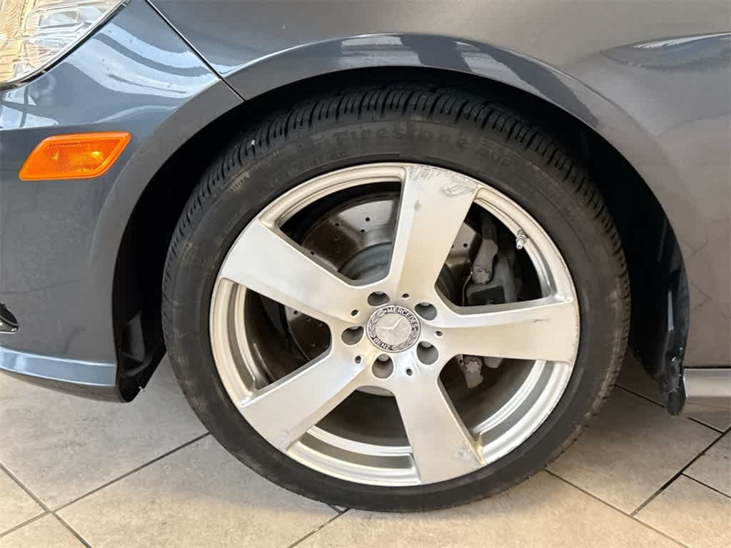 Thumbnail: 2012 Mercedes-Benz E-Class - 14