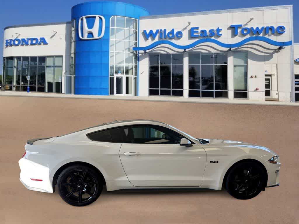 Thumbnail: 2018 Ford Mustang - 9