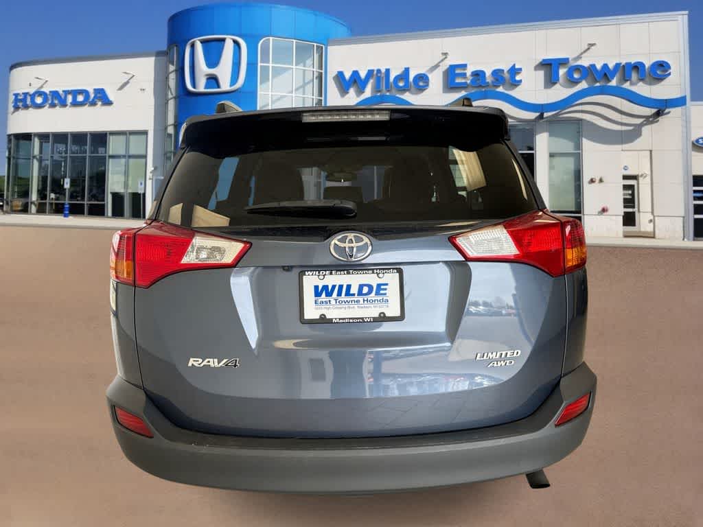 Thumbnail: 2013 Toyota RAV4 - 7